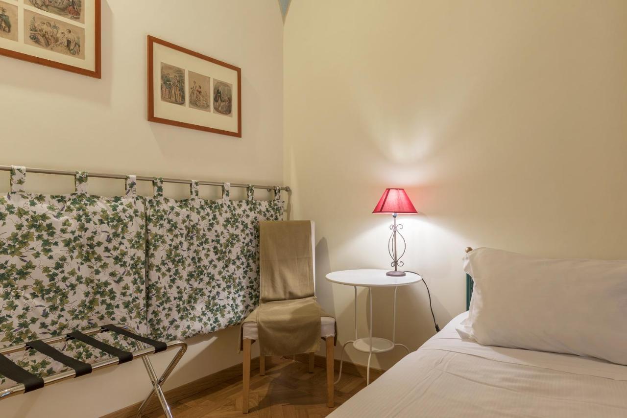 Casa Cornacchie - FromhometoŘím Exteriér fotografie